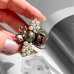 Broche Ímã Abelha Pérola